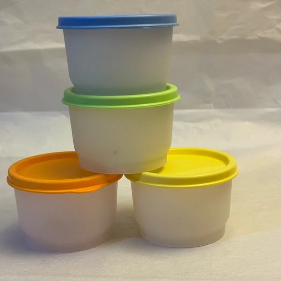 TUPPERWARE SNACK CUPS - Picture 6 of 11